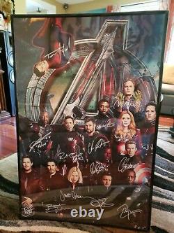 Avengers Endgame Characters Signatures Poster 24×36 no poster frame include