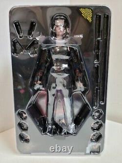 Black Widow Avengers Endgame Hot Toys MMS533 Complete Adult Displayed
