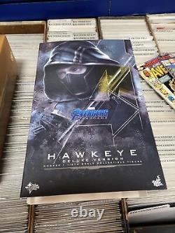 Hot Toys Avengers Endgame Hawkeye Deluxe Version 1/6th Scale Collectible Figure