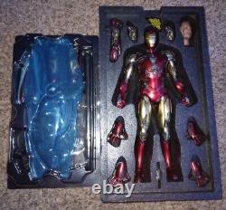 Hot Toys Iron Man Mark 85 Battle Damage Endgame 1/6 Scale Sideshow Exclusive