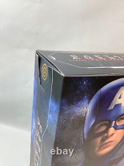 Hot Toys MMS563 Avengers Endgame Captain America (2012 Version) 1/6 Figure