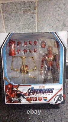 Mafex Iron Spider Endgame Spider-Man Ver. No. 121 Avengers Endgame Medicom Toy