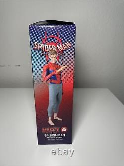 Medicom Toy Mafex No. 109 Spider-Man Peter B. Parker Action Figure Itsv 6 Inch