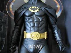 Neca Batman (1989 Movie) 18 Batman Michael Keaton 1/4 Scale Action Figure DC