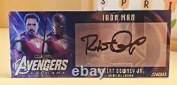 Robert Downey Jr Signed Taurus Studios Avengers Endgame Iron Man 11 Gauntlet LE