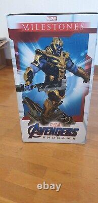 THANOS statue with armor, Battle of the movie Avengers Endgame 41 cms