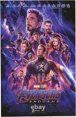 Affiche de film Avengers End Game 11 x 17 dédicacée par Josh Brolin