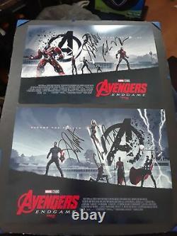 Avengers End Game 2 Affiches Promotionnelles 12x16 Dual Signed Markus And Mcfeely Rare Set