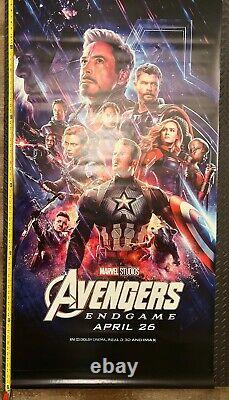 Avengers Endgame Disney Store 3' X 6' Affiche Promotionnelle En Vinyle (super Rare!)