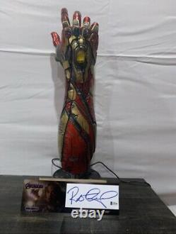 Avengers Endgame Signé Robert Downey Jr Iron Man Gauntlet Taurus Bas Beckett