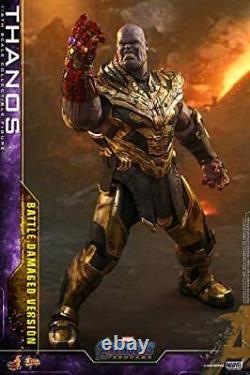 Chef-d'œuvre cinématographique Avengers : Endgame, figurine d'action Thanos endommagé lors de la bataille, de la marque Hot Toys.