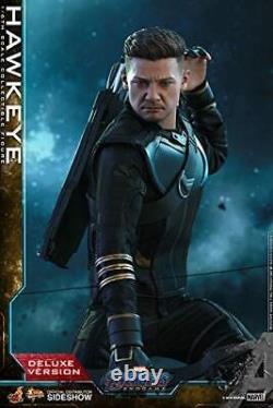 Chef-d'œuvre du film Avengers Endgame Hawkeye avec figurine d'action HotToys et accessoire bonus