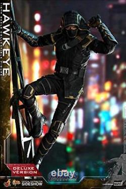 Chef-d'œuvre du film Avengers Endgame Hawkeye avec figurine d'action et accessoire bonus HotToys
