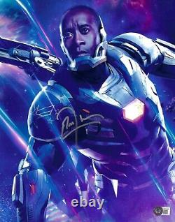 Don Cheadle a signé une photo Avengers Endgame Iron Patriot 11x14, témoignée par Beckett