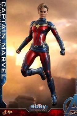 Figurine Captain Marvel Avengers/Endgame en bleu de la collection de figurines de qualité Hot Toys MM 575