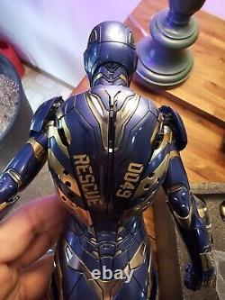 Hot Toys MMS538 D32 Avengers Endgame Iron Man Rescue en métal à l'échelle 1/6