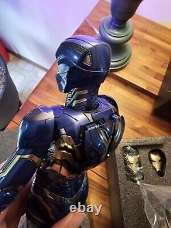 Hot Toys MMS538 D32 Avengers Endgame Iron Man Rescue en métal à l'échelle 1/6