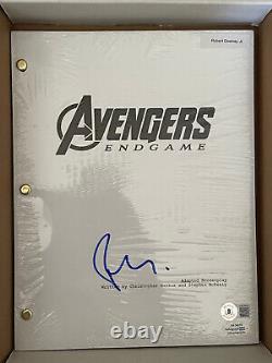 Script d'Avengers: Endgame autographié par Robert Downey Jr, certifié par Beckett